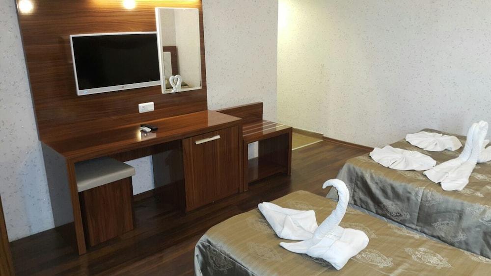 Club Bayar Beach Hotel Alanya Extérieur photo