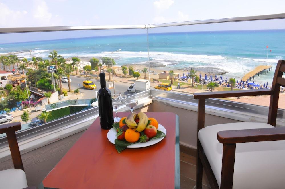 Club Bayar Beach Hotel Alanya Extérieur photo