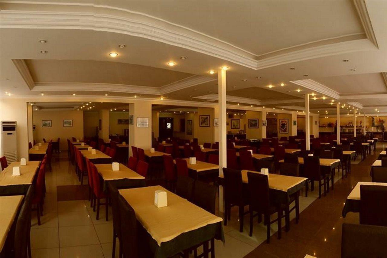 Club Bayar Beach Hotel Alanya Extérieur photo